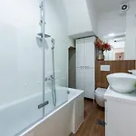Aurora Seaview Mlini