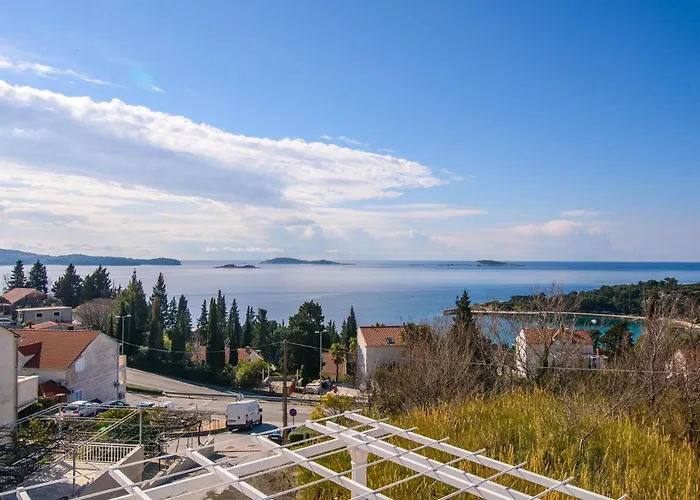 Aurora Seaview