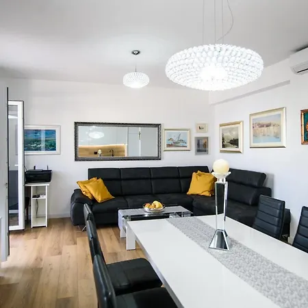 Aurora Seaview * Mlini