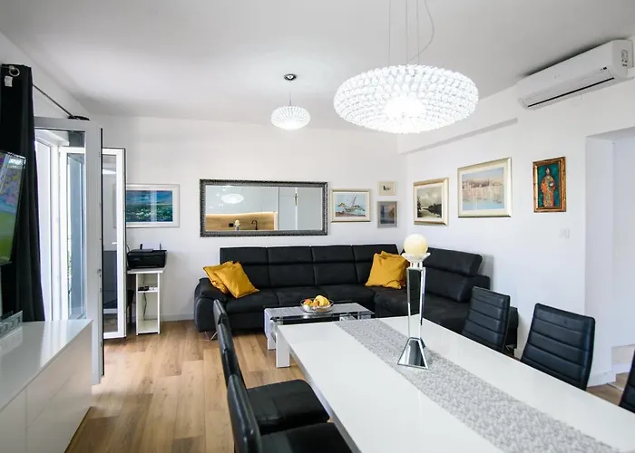 Aurora Seaview * Mlini