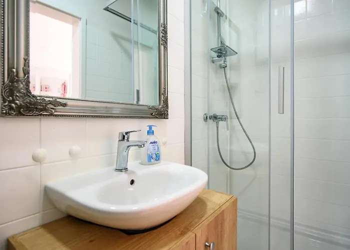 Aurora Seaview 米利尼