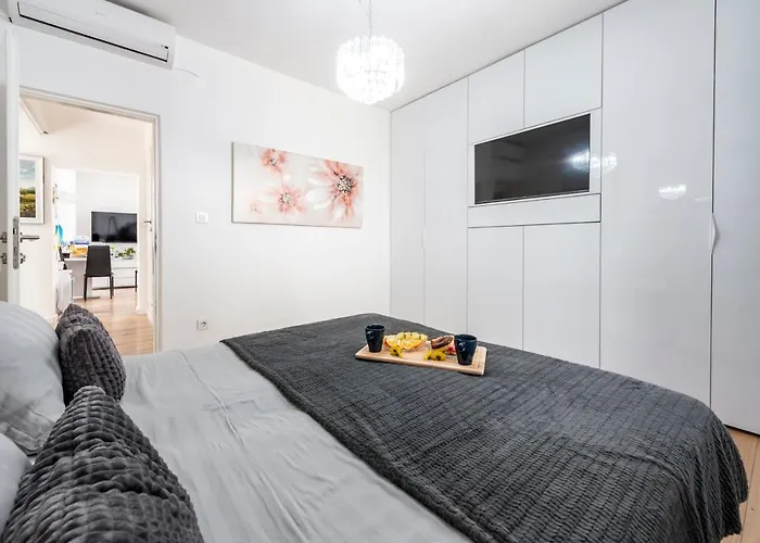 Aurora Seaview Apartamento